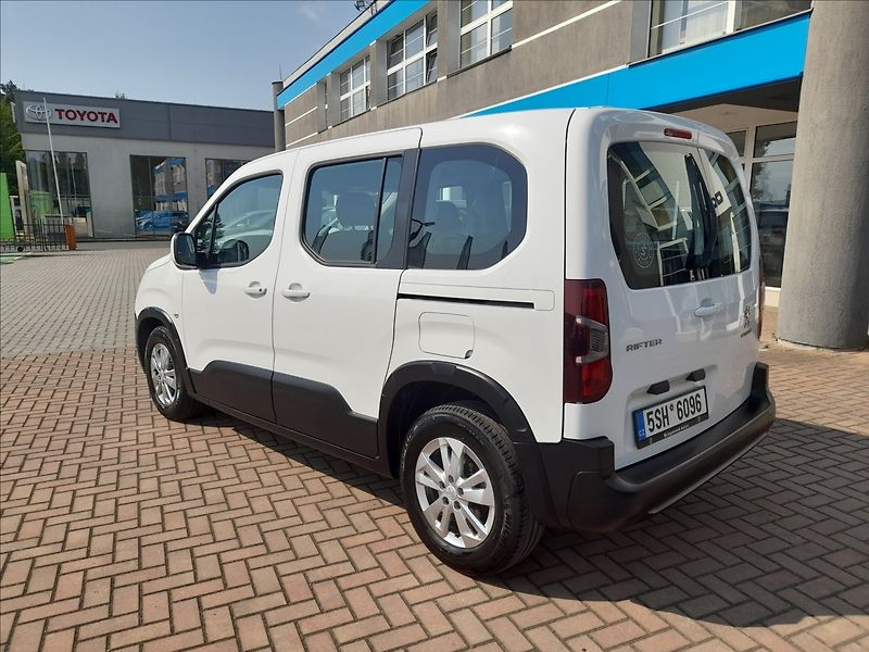 Peugeot Rifter 1,5 BlueHDi Active - fotka 8 z 20
