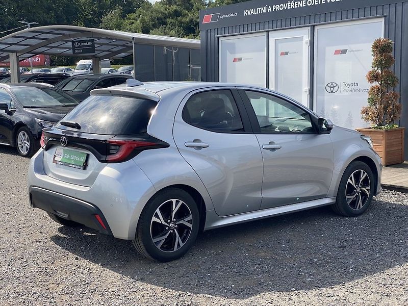 Toyota Yaris 1.5i, ČR, Style, záruka - fotka 6 z 15