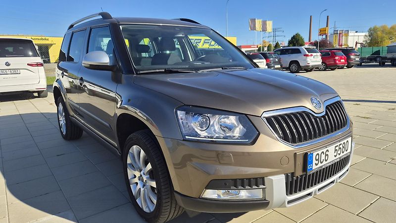 Škoda Yeti 2,0TDi 4x4 DSG 125KW TOP! - fotka 3 z 22