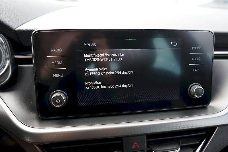 Škoda Kamiq (2021) TSI 110 kW DSG Style - tažné - fotka 16 z 33