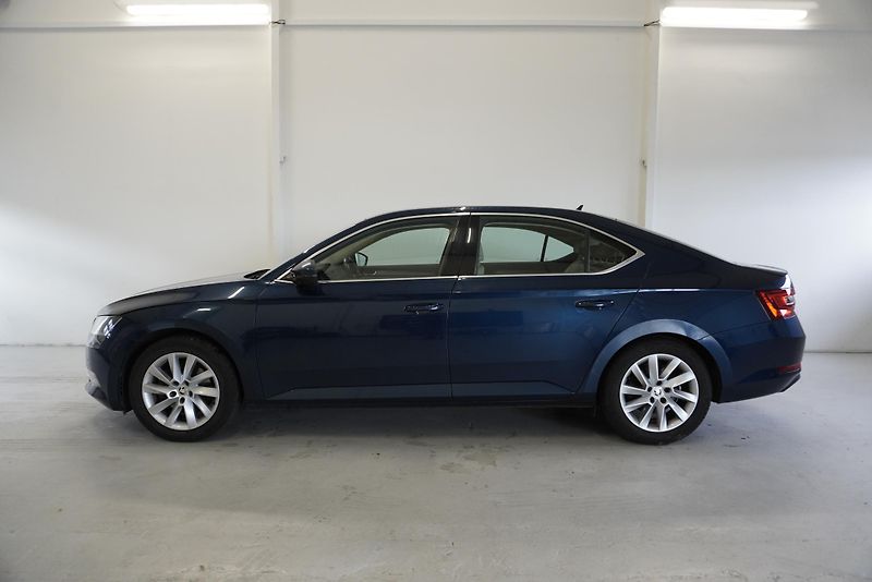 Škoda Superb (2019) 2.0TDi 110 kW, DSG7+ZIMNÍ SADA - fotka 5 z 35