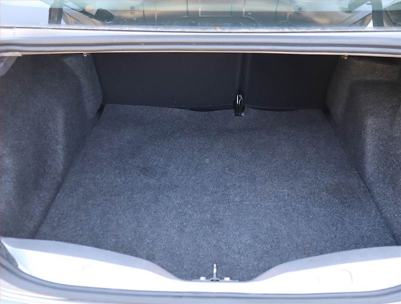 Peugeot 301 (2019) 1.6 VTi, Automat, Serv.kniha - fotka 14 z 19