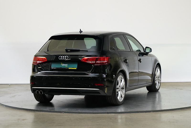 Audi A3 - fotka 2 z 29