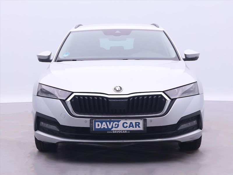 Škoda Octavia 2,0 TDI 110kW DSG DPH Matrix - fotka 2 z 38