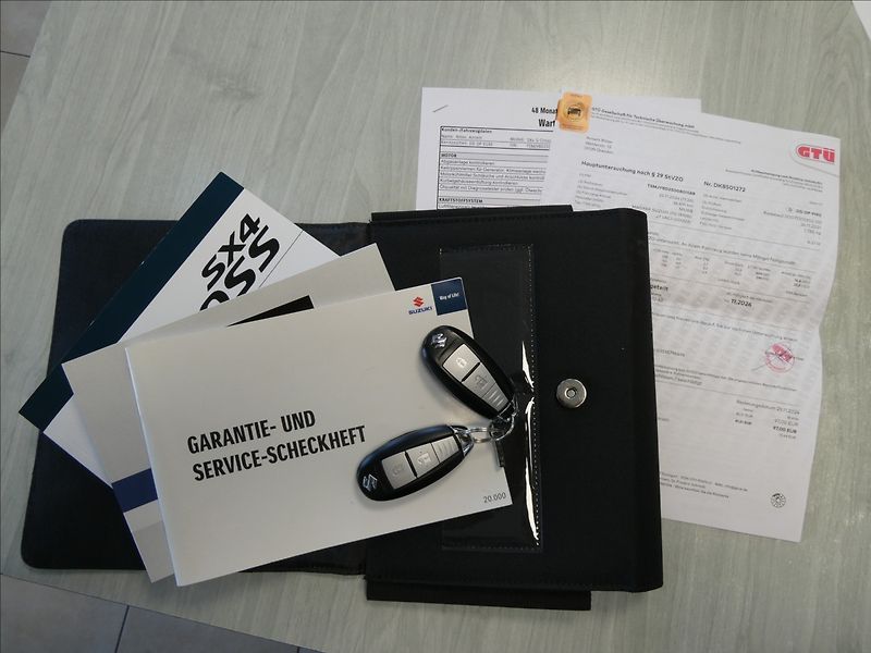 Suzuki SX4 S-Cross 1,4 BoosterJet 4x4 Hybrid,2xko - fotka 43 z 47