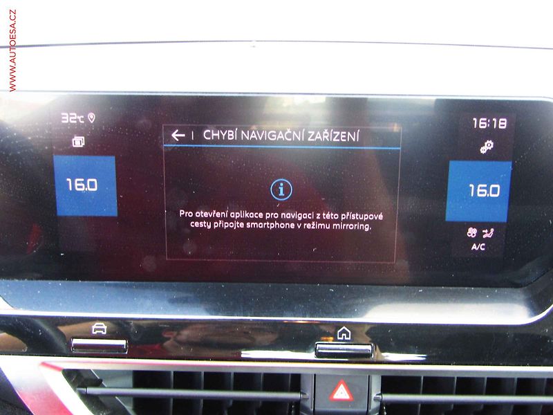 Citroën C4 (2021) 1.2 PT, ČR, servis.kniha, LED - fotka 19 z 22