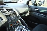 Peugeot 3008 (2013) 1.6HDi,Hybrid 4,AUT,4x4,Panora - náhled 52