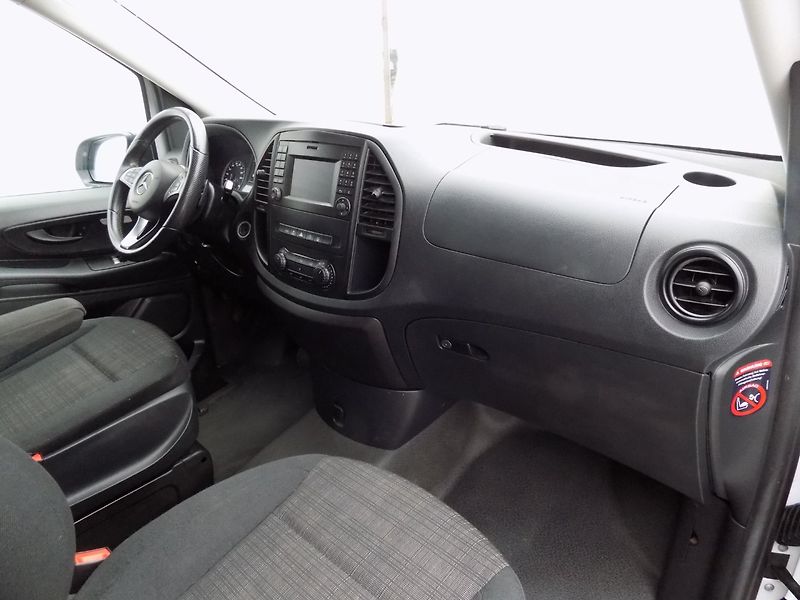 Mercedes-Benz Vito (2020) 114CDI/Extra-Long/4x4/Full-LED - fotka 13 z 35