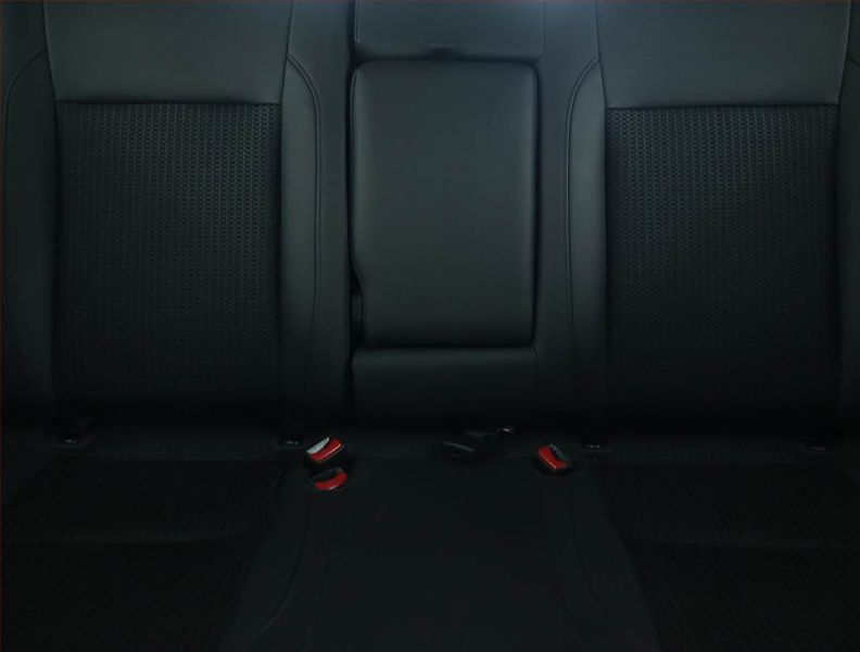 Suzuki SX4 S-Cross (2021) Elegance 1.4 BoosterJet - fotka 10 z 16