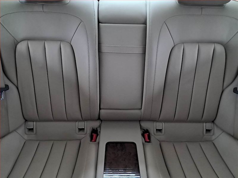 Mercedes-Benz CLS (2011) 350 CDI, Automat, Kůže, Navi - fotka 10 z 21