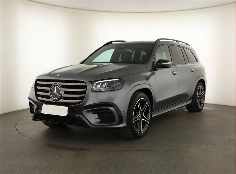 Mercedes-Benz GLS (2026) 450 d 4MATIC, AMG - fotka 2 z 22
