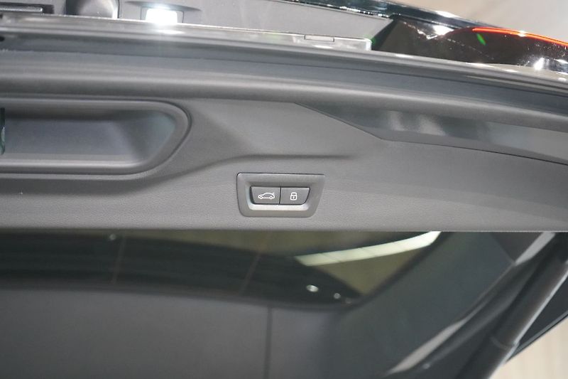 BMW X7 40d xDrive, Nezávislé, Masáž - fotka 15 z 49