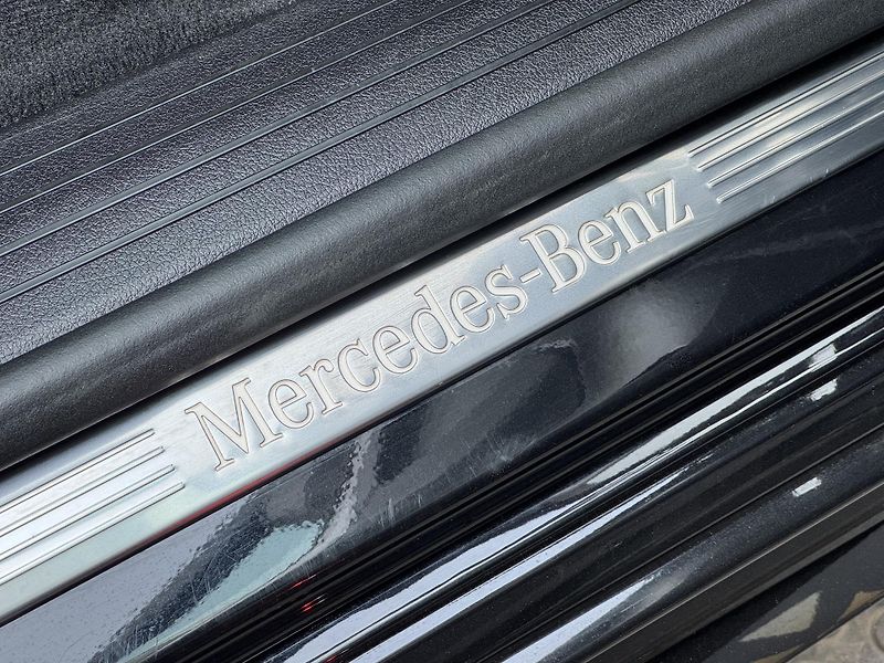 Mercedes-Benz GLE (2019) 400d 4M, AMG Line, 360°, DPH - fotka 43 z 47