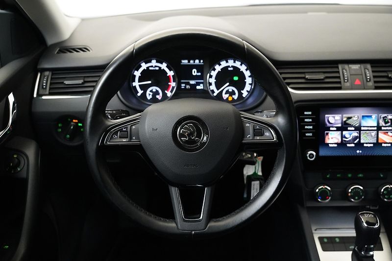 Škoda Octavia - fotka 18 z 27