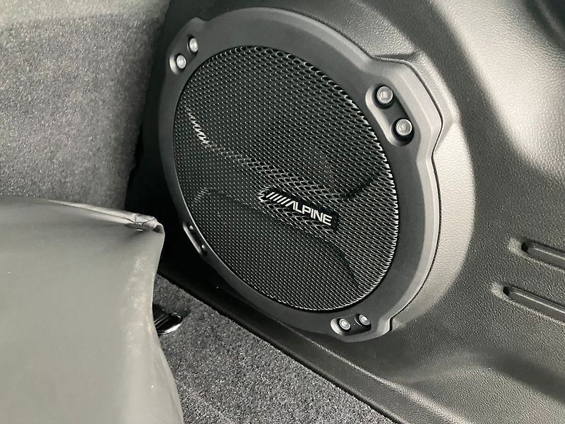 Jeep Wrangler 2.0T 272k Rubicon 8AT. - fotka 47 z 55