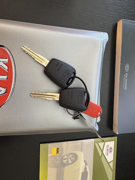 Kia Rio (2009) 1,4DOHC,SERVISKA,2SADY KOL - fotka 33 z 38
