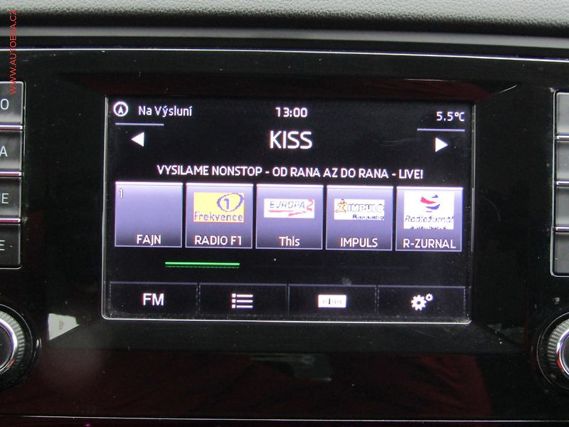 Škoda Octavia (2015) 1.6TDi, ČR, Style, TZ, navi - fotka 13 z 19