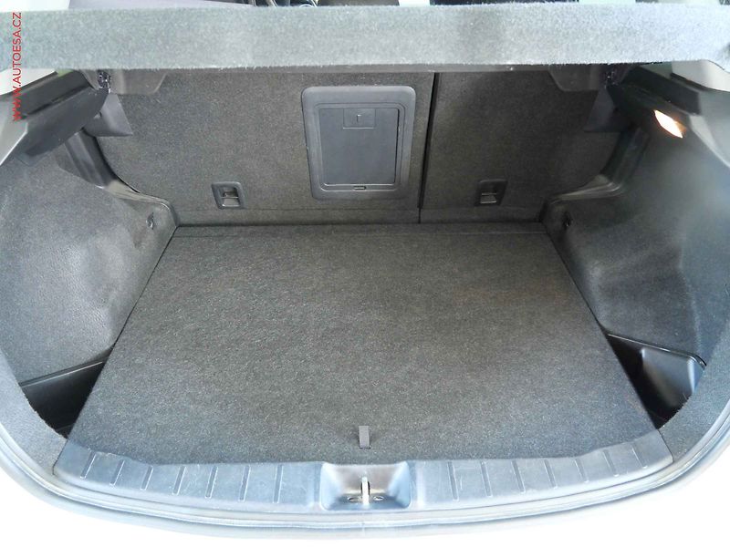 Mitsubishi ASX (2011) 1.6 MIVEC, ČR, AC, tempo - fotka 7 z 20