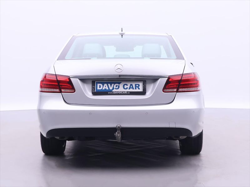 Mercedes-Benz Třídy E 3,5 E 400 Serv.kniha LED - fotka 6 z 37