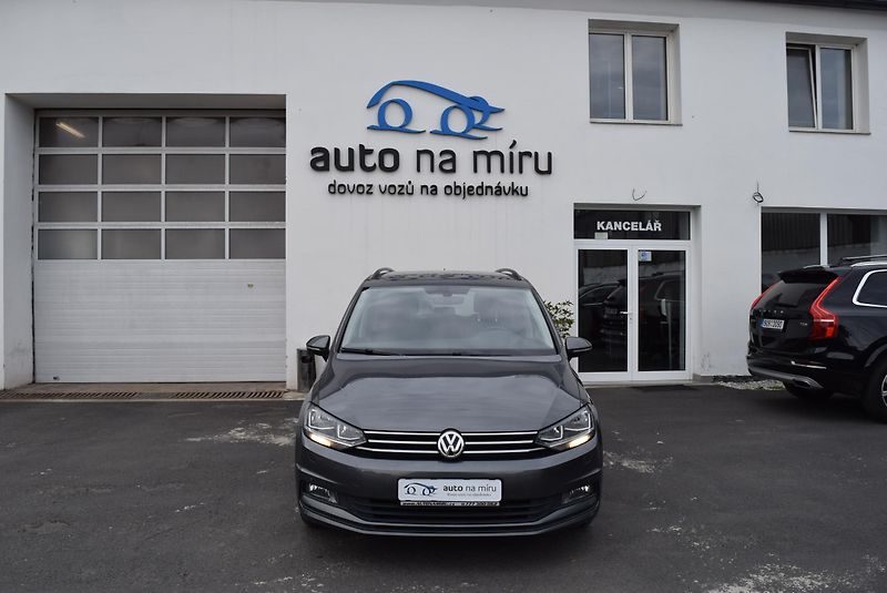 Volkswagen Touran (2017) 1.4TSI 110kw 7MÍST CLBMT APP  - fotka 3 z 46
