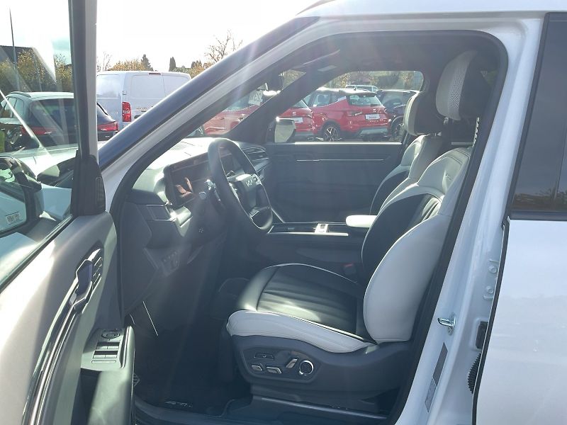 Kia EV9 GT-Line AWD Panorama 7 míst - fotka 3 z 11