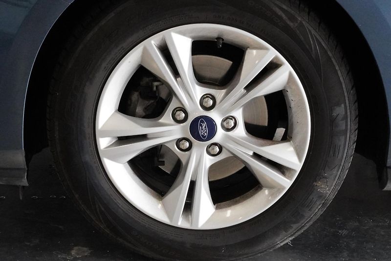 Ford Focus - fotka 10 z 29