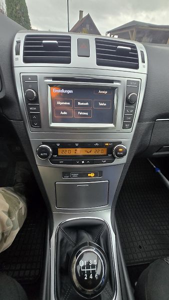 Toyota Avensis 1.8LIFE 1MAJITEL 108KW - fotka 29 z 35