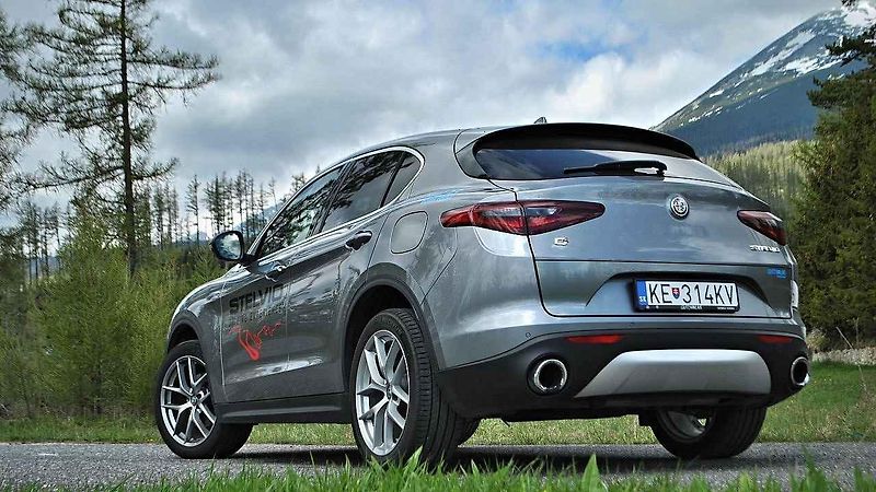 Alfa Romeo Stelvio.