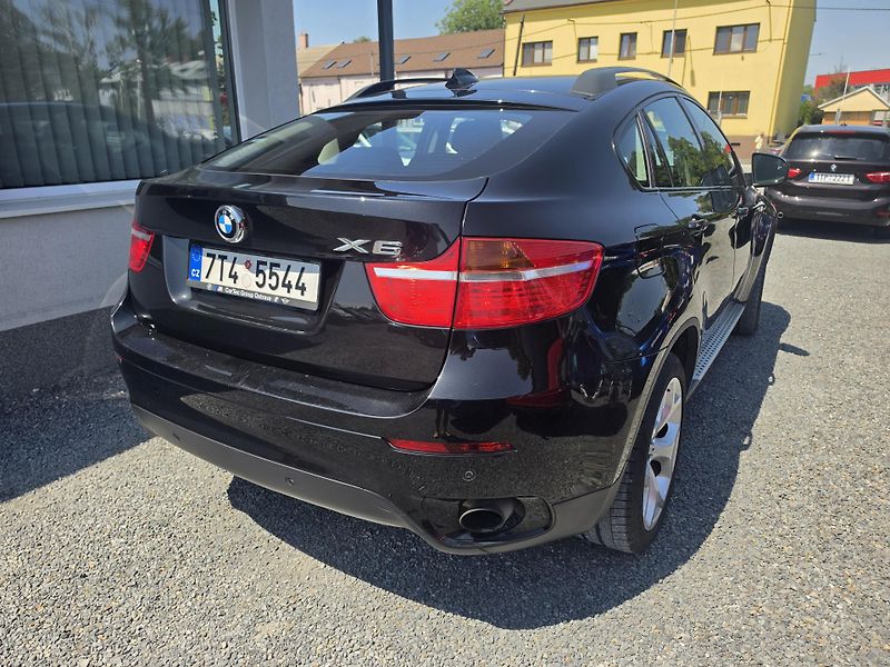 BMW X6 40D X Drive  - fotka 4 z 19