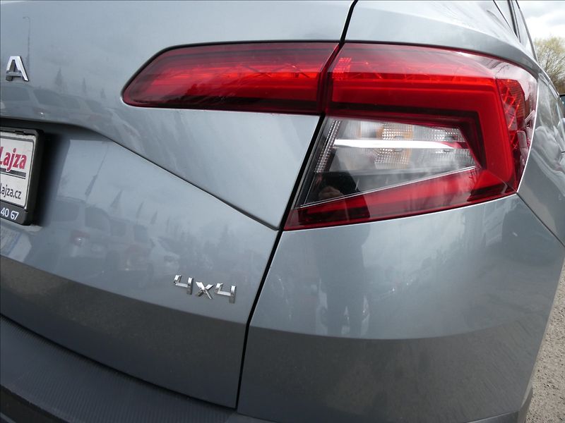 Škoda Karoq 2,0 TDi 110kW,DSG,4x4,1majitel - fotka 10 z 45
