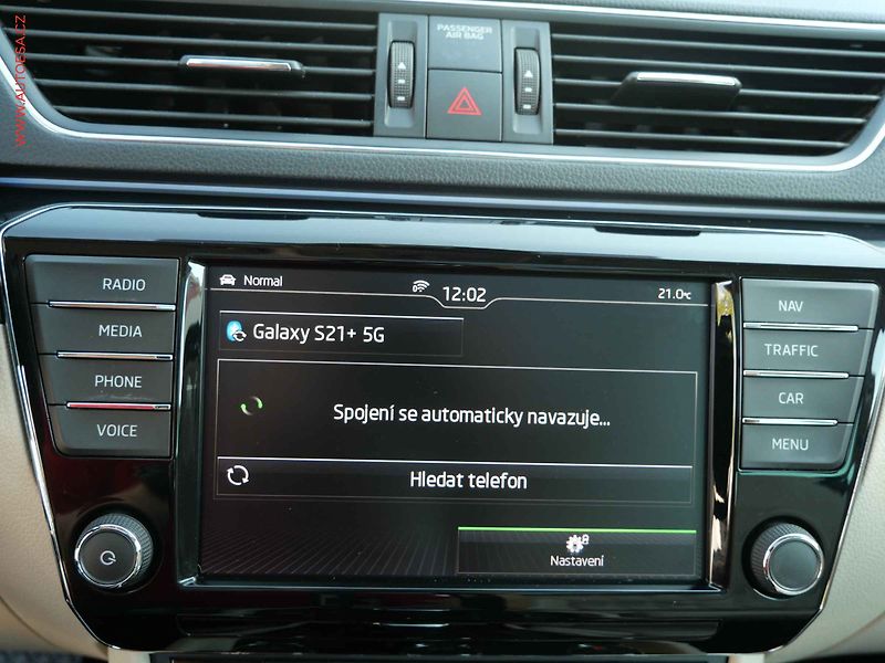 Škoda Superb (2015) 2.0 TSi 4x4, 2.maj,ČR, L&K - fotka 24 z 35