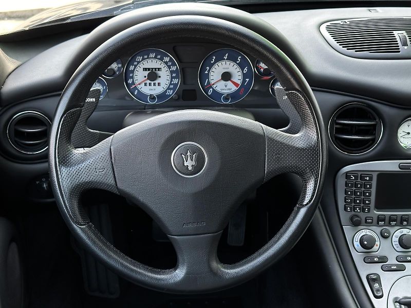Maserati Coupe 4200 GT 287kW V8 Cambiocorsa N - fotka 15 z 31