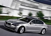 9. místo BMW 5 s 6 954 exempláři