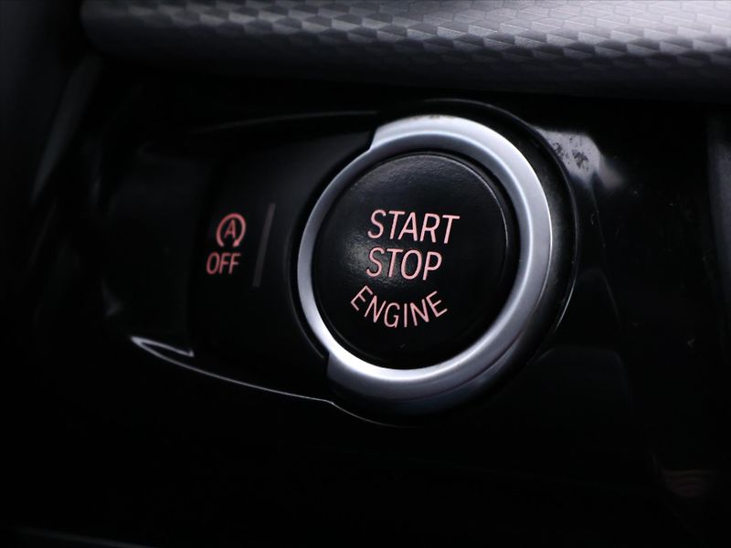 BMW X5 3,0 40d 230kW xD CZ M Paket DP - fotka 25 z 42
