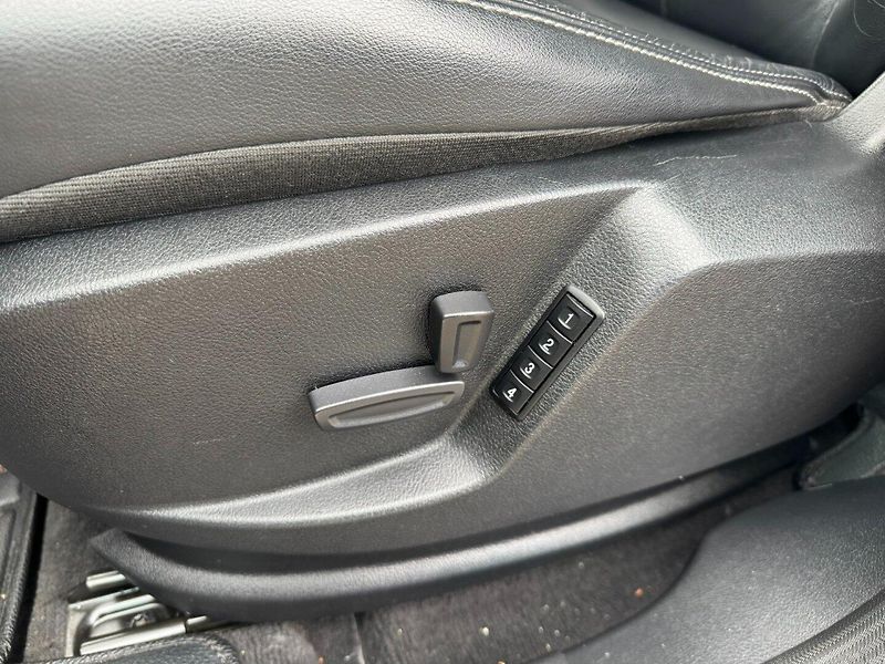 Ford S-MAX (2010) MANUÁL 2,0 TDCI 100 KW SPOJKA - fotka 22 z 50