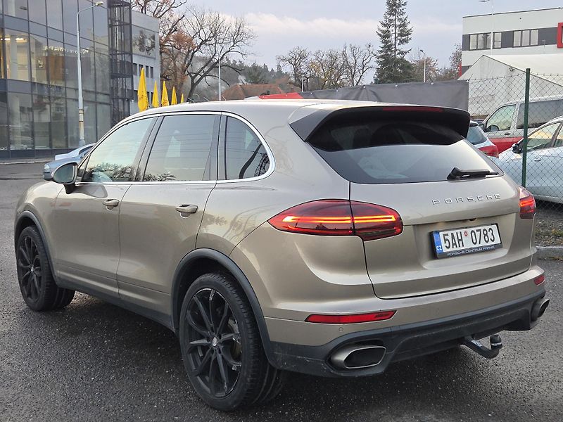 Porsche Cayenne na splátky všem od 10%akontace - fotka 6 z 12