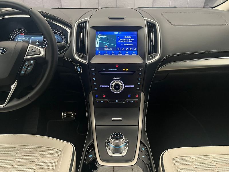 Ford S-MAX 2.5 FHEV VIGNALE REZERVACE - fotka 21 z 50