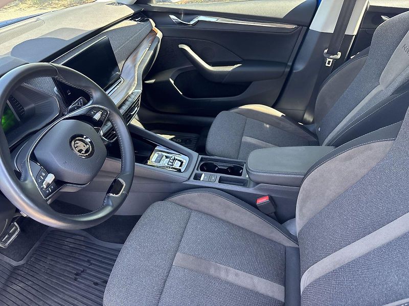 Škoda Octavia (2023) Combi 2.0 TDI 4x4 DSG Scout - fotka 7 z 31