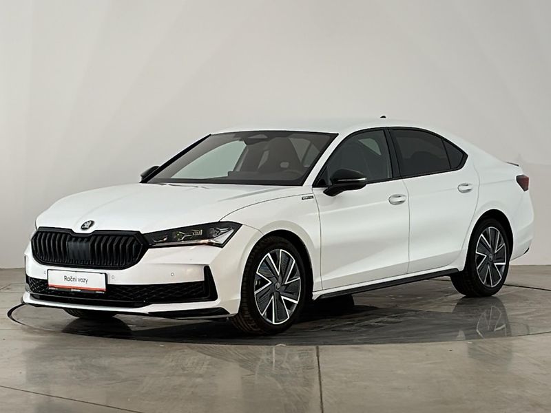 Škoda Superb Sportline 4x4 DSG - fotka 1 z 30