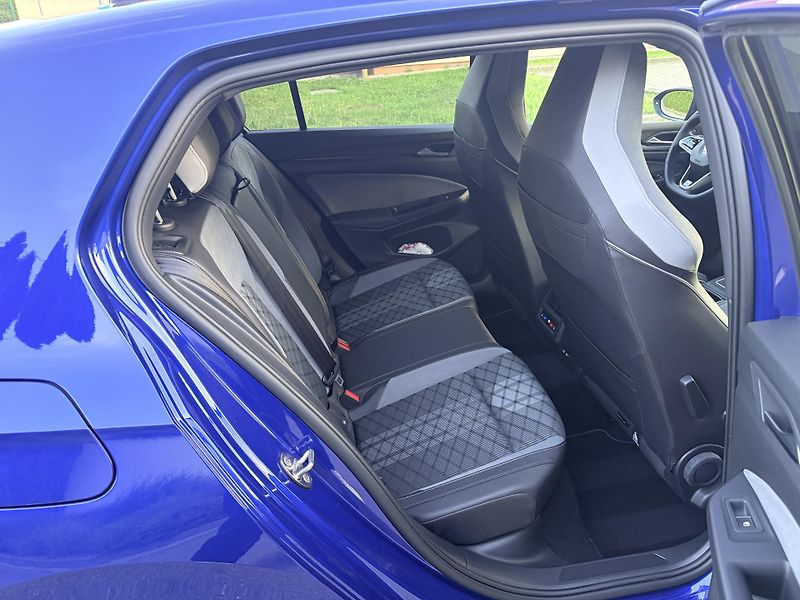 Volkswagen Golf 1.5TSI DSG R-LINE MATRIX PPF - fotka 55 z 58