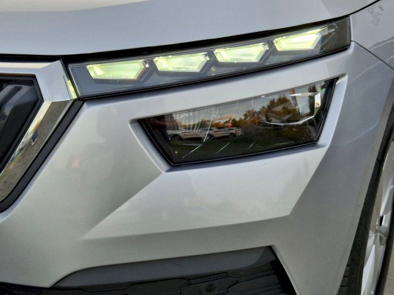 Škoda Kamiq (2023) Style 1,0TSi 81kW - fotka 34 z 35