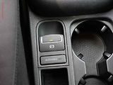 Volkswagen Tiguan (2014) 2.0TDi 4x4, DSG, TZ, AC - náhled 19