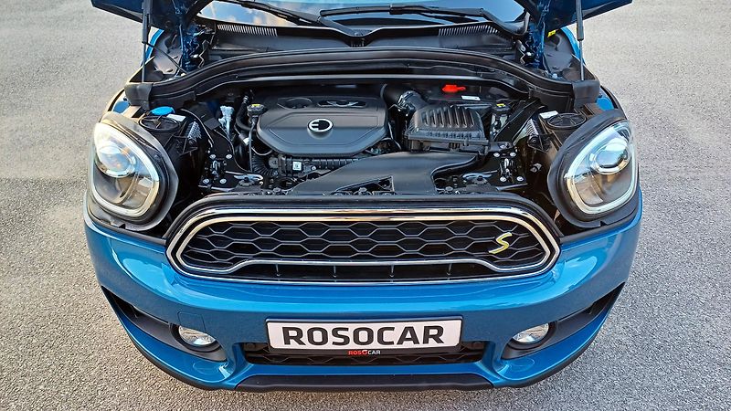 Mini Countryman COOPER 1.5 SE ALL4-1.maj-ČR - fotka 48 z 49