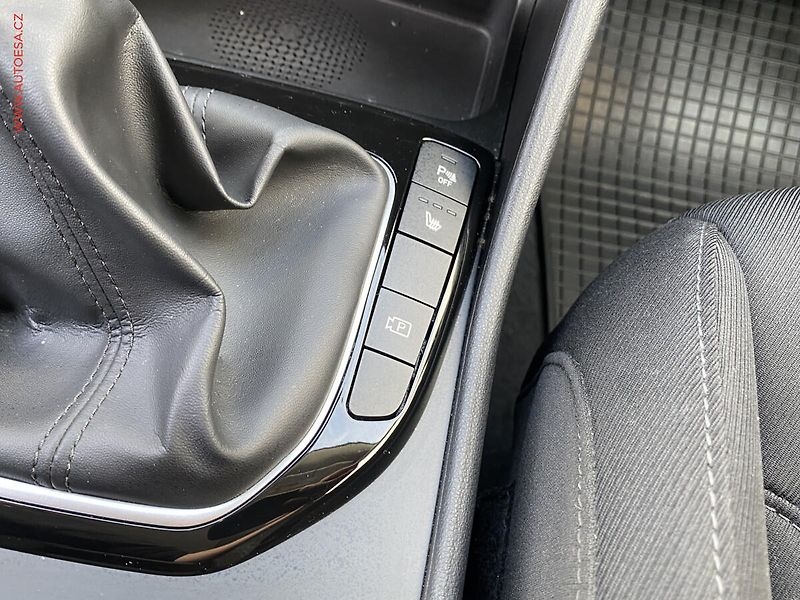 Hyundai Tucson (2021) 1.6 CRDi 2WD, ČR, Smart - fotka 19 z 19