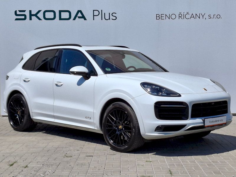 Porsche Cayenne (2023) GTS 4,0 338kW - fotka 16 z 35