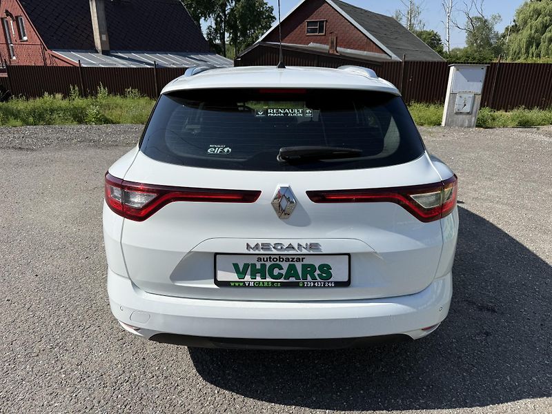 Renault Mégane 1,6i 1.Majite CZ Serviska - fotka 6 z 21