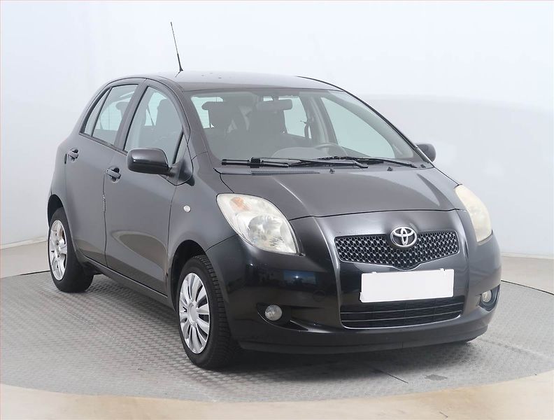Toyota Yaris (2008) 1.0 VVT-i, po STK, udržované - fotografie inzerátu