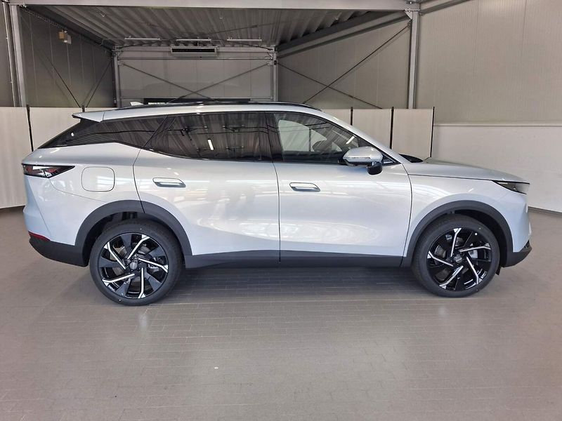 Omoda 7 (2026) 7 PHEV Luxury - fotka 6 z 28