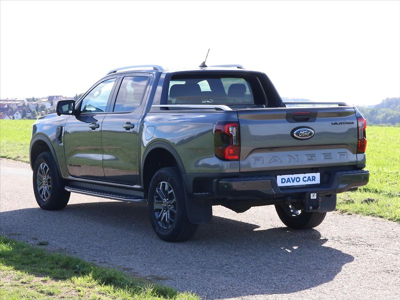 Ford Ranger 3,0 V6 TDI Aut. Wildtrak DPH C - fotka 5 z 37