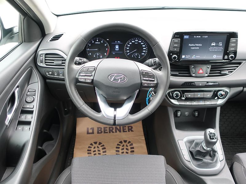 Hyundai i30 WG 1.0T-GDi 88kW COMFORT - fotka 15 z 28